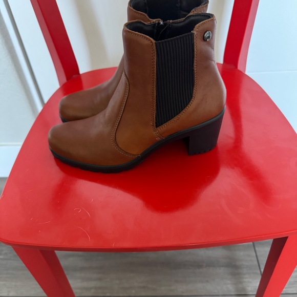 Enval Soft Ankle Boots - Picture 2 of 6